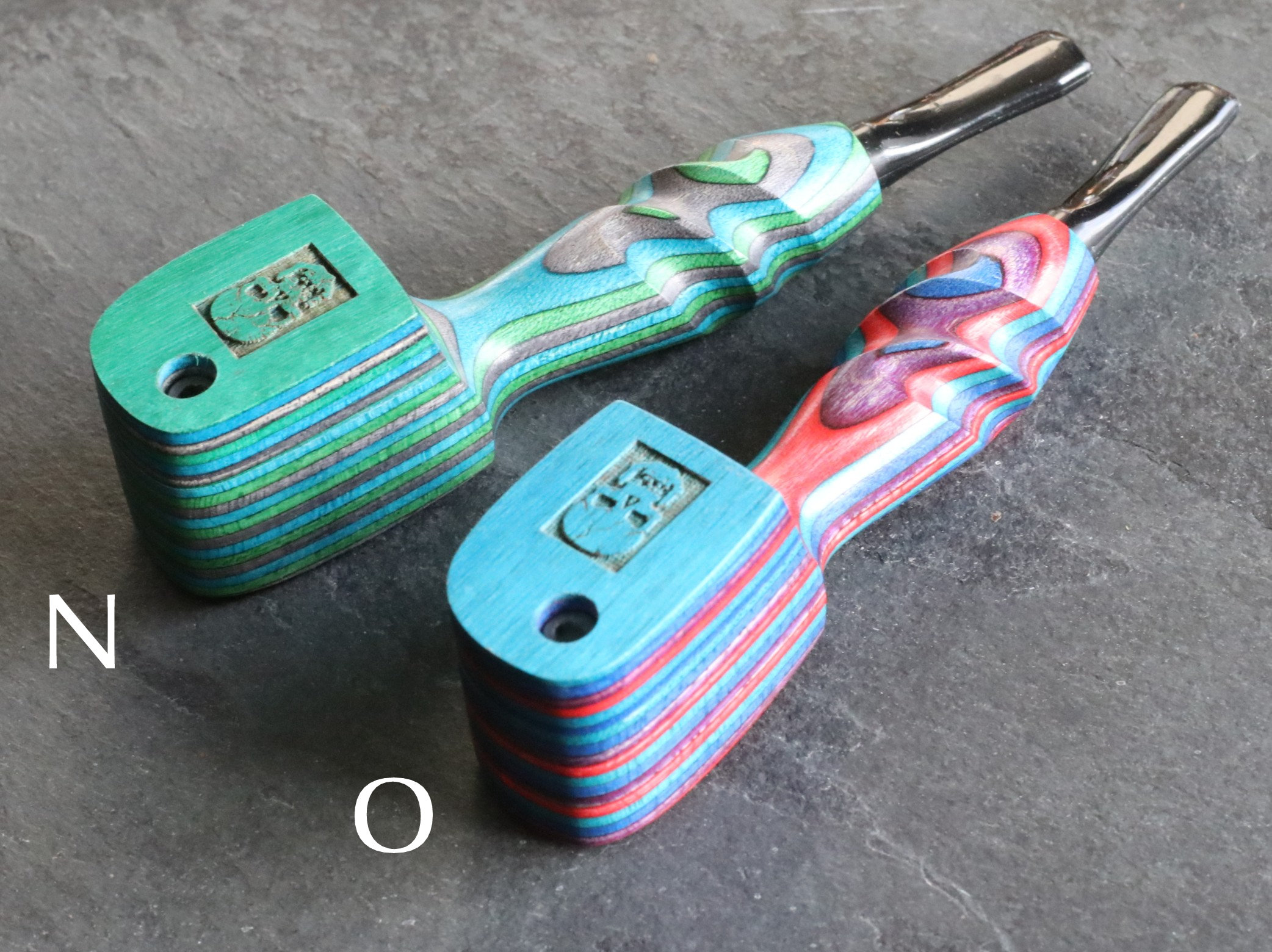 Rainbow Swivel Lid Pipe