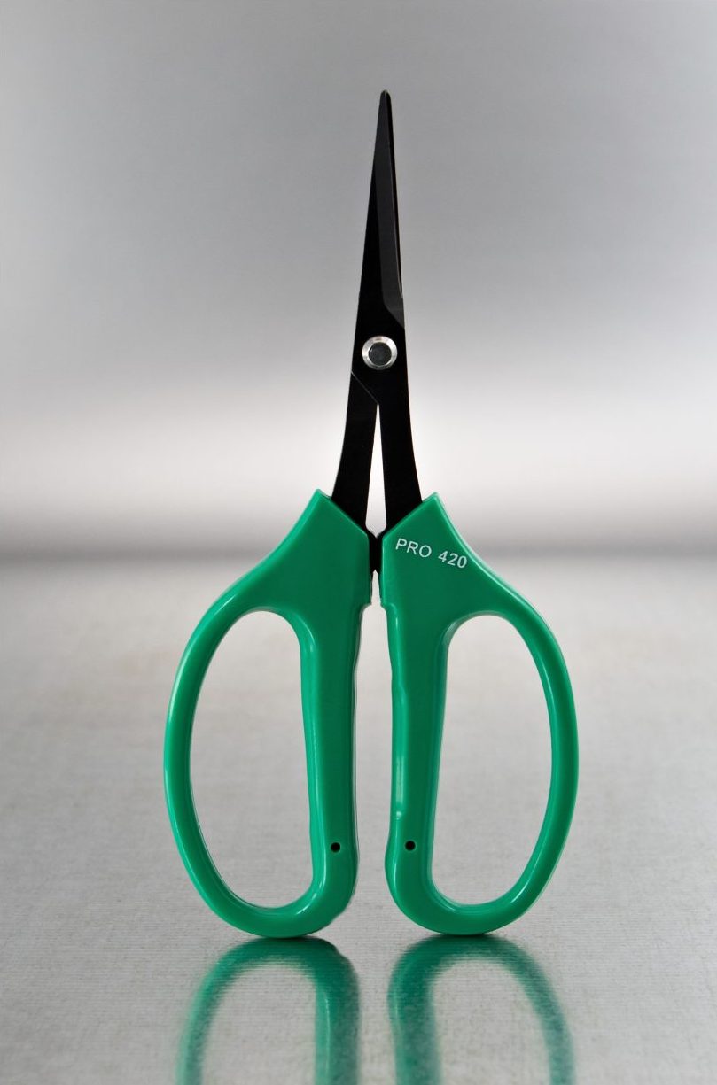 PRO 42O Scissors PRO 420 Scissors - PRO 420 Trimmer's Choice