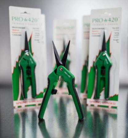 PRO 420 Spring Loaded Scissors