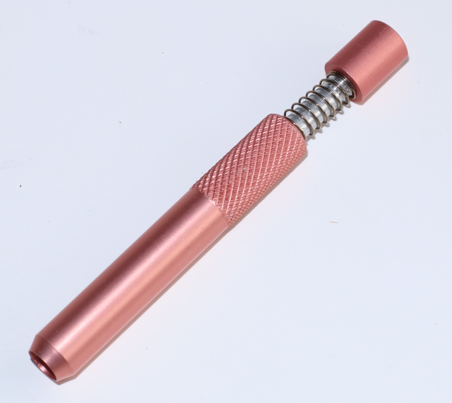 One Hitter Pipe-Self Eject Bat for Dugouts