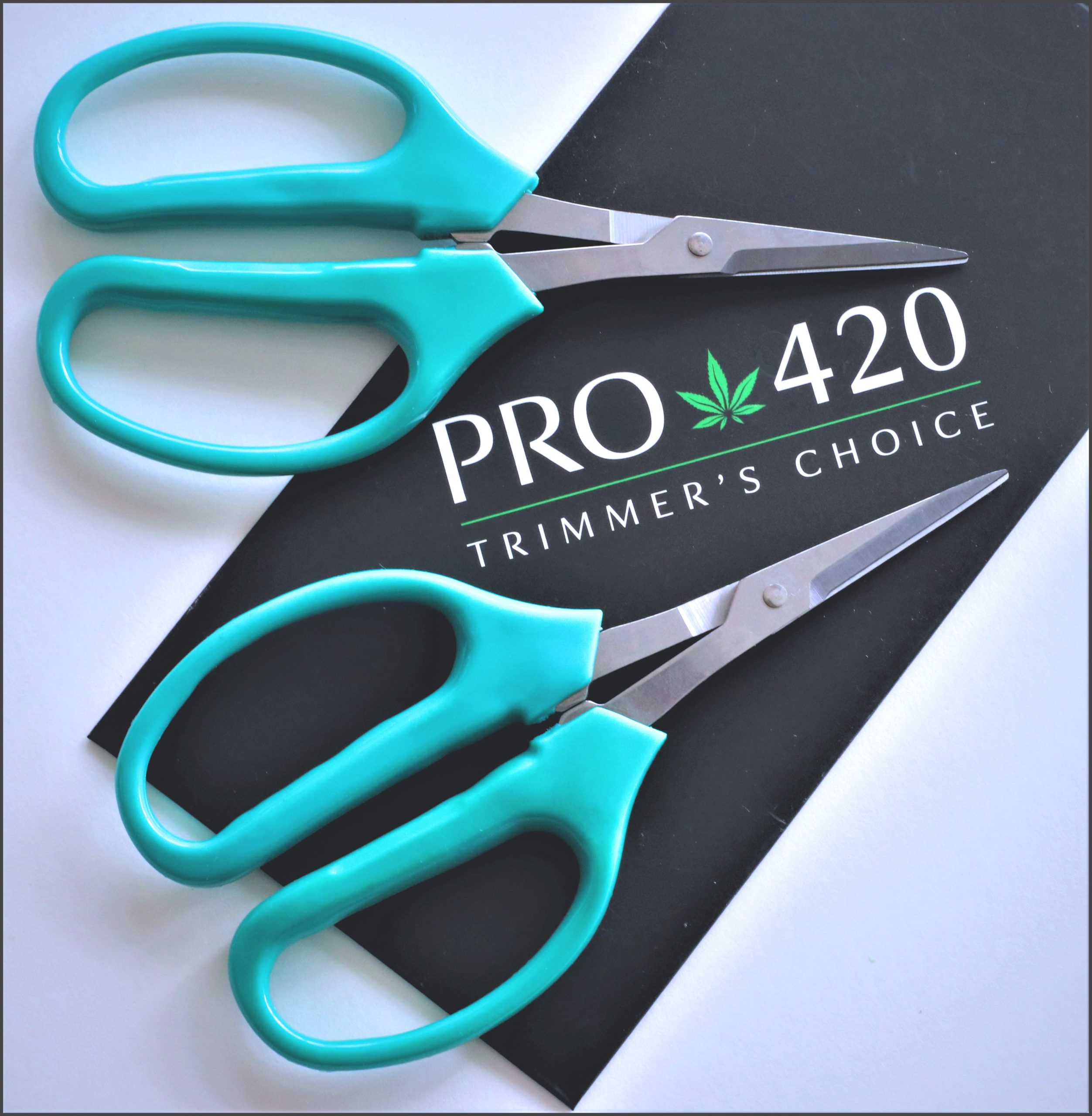 PRO 420 Scissors PRO 420 Scissors - PRO 420 Trimmer's Choice