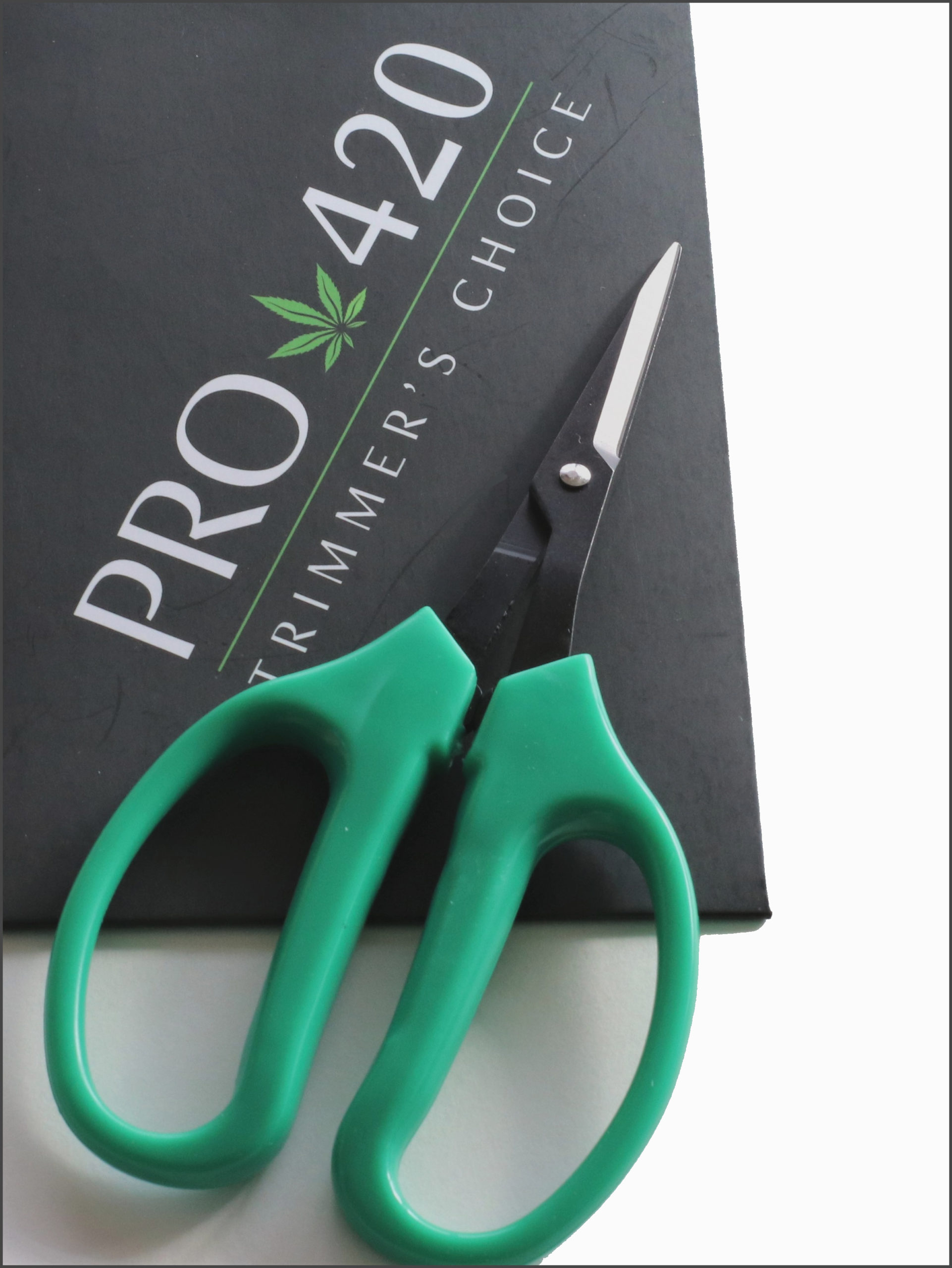  PRO 420 Trim Kit (Spring Loaded Scissors, Bonsai Scissors,  Cleaning Solution) Bud Trimming : Patio, Lawn & Garden