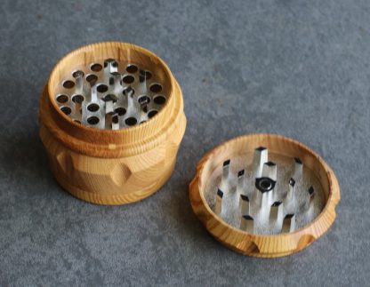 2" Wood Herb Grinder- 4 Piece Grinder with Catch-Screen-Magnetic Lid - Image 6