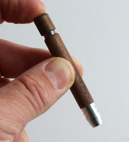 Self Eject Walnut Pipe