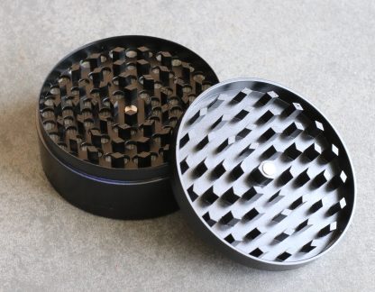 Professional Herb Grinder-3 Piece Metal-Black