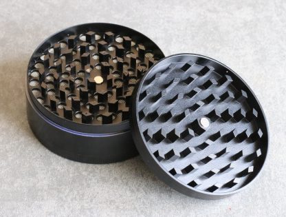 Professional Herb Grinder-3 Piece Metal-Black