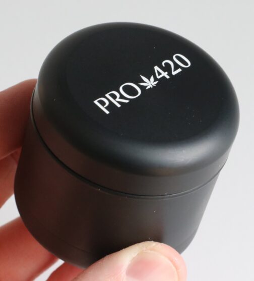 PRO 420 Herb Grinder