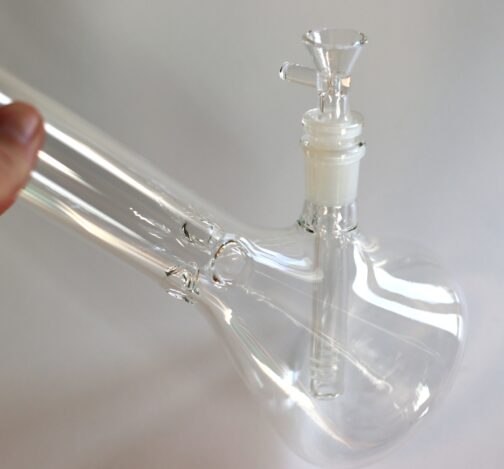 Glass Beaker Bong by PRO 420