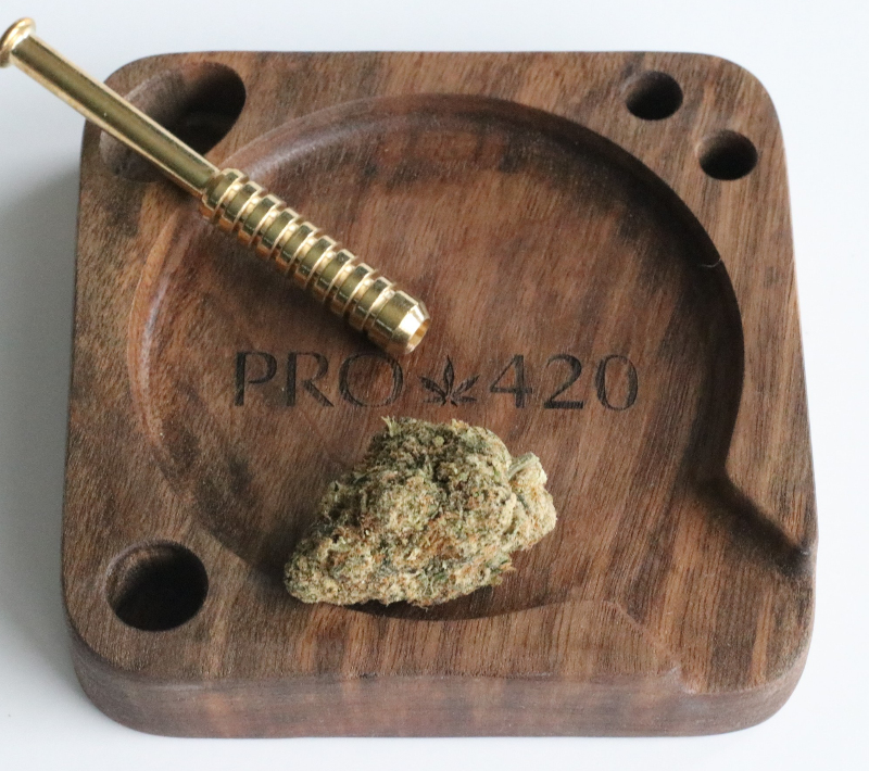 You are currently viewing Organize Your Session with Premium Wood Rolling Trays for an Elevated Smoking Experience